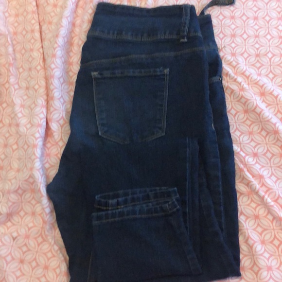 Bluejeans - Picture 2 of 3